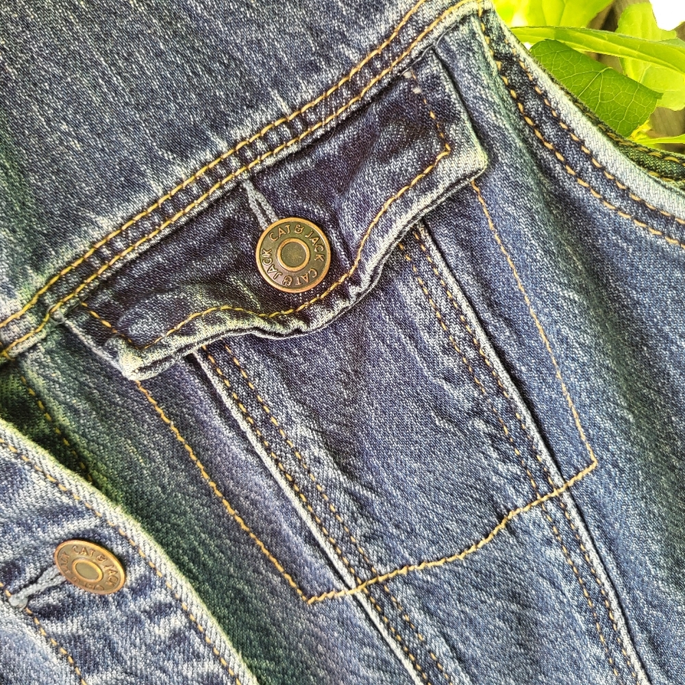 Upcycled Denim Vest - Picture 9 of 9